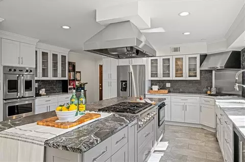 3762 Frederica Rd, Berkeley Lake, GA 30096
