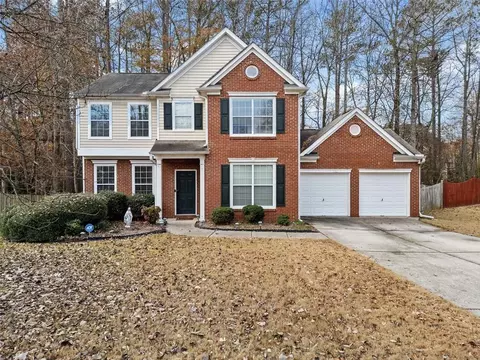 184 Chamberlyn Ln, Hiram, GA 30141