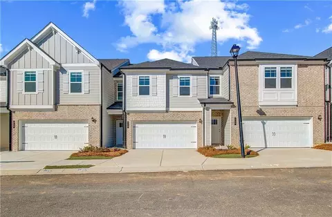 316 Shine Dr, Stockbridge, GA 30281