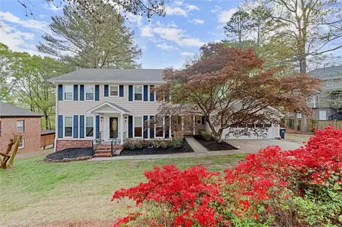1196 Oak Rd SW, Lilburn, GA 30047