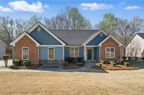 6358 Aarons Way, Flowery Branch, GA 30542