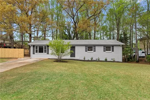 1958 Calvary Hill Ct SW, Marietta, GA 30008