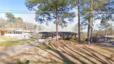 1687 Virginia Cir SW, Mableton, GA 30126