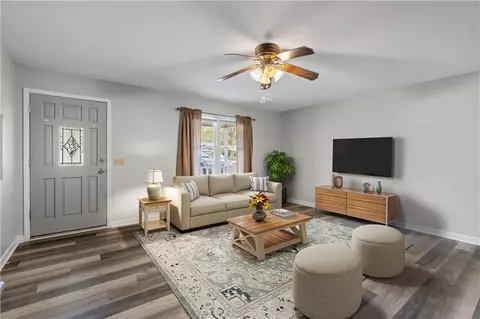 6041 Cobb St, Lula, GA 30554 photo 4