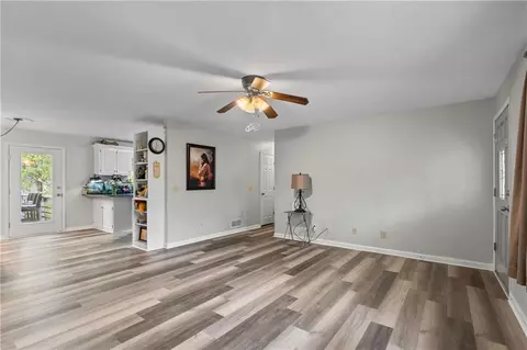 6041 Cobb St, Lula, GA 30554 photo 8