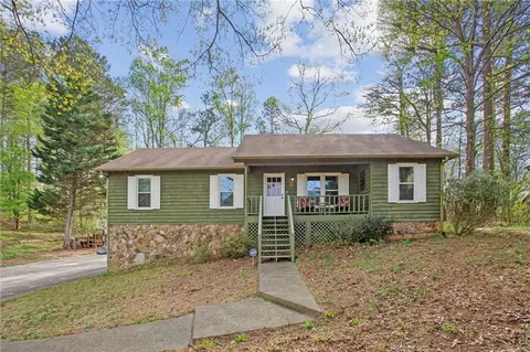 6909 Heritage Pl, Acworth, GA 30102