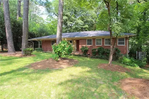 1386 Sandy Ln, Decatur, GA 30032