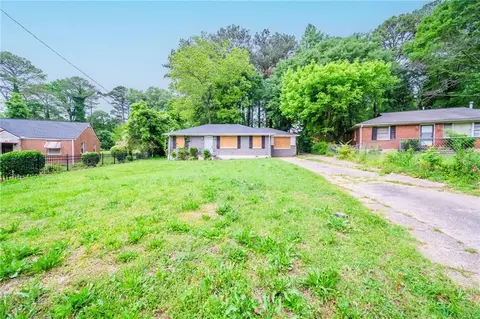 1753 Thomas Ter, Decatur, GA 30032