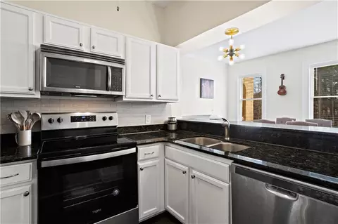 2855 Peachtree Rd NE #115, Atlanta, GA 30305