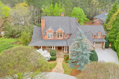 800 Flathead Pass, Suwanee, GA 30024
