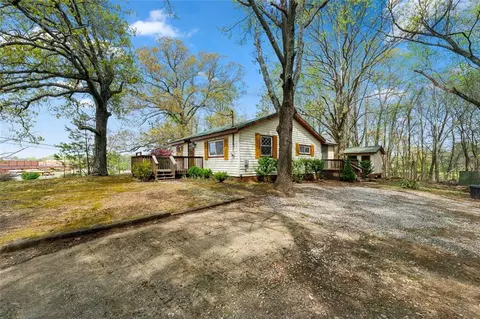 4980 W Chapel Hill Rd, Douglasville, GA 30135