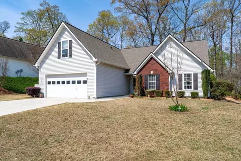 1545 Heatherton Rd, Dacula, GA 30019