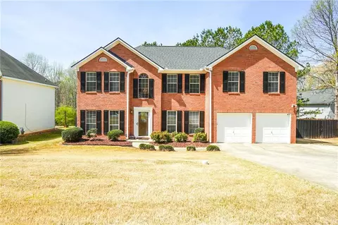 3903 Cain Mill Dr, Lithonia, GA 30038