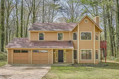 714 Post Road Dr, Stone Mountain, GA 30088