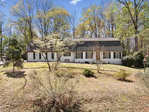 2171 Elysian Cir, Gainesville, GA 30501