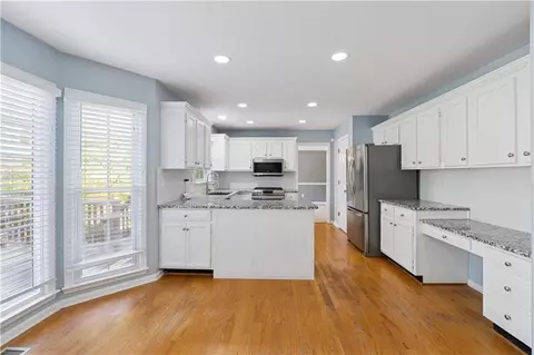 Kitchen - 1075 Pebble Bend Dr, Grayson, GA 30017 photo 3 of 3