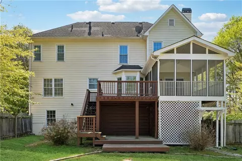 Exterior - 1075 Pebble Bend Dr, Grayson, GA 30017 photo 4 of 4