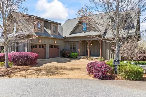 80 Cottage Ln, Toccoa, GA 30577