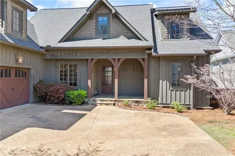 Exterior - 80 Cottage Ln, Toccoa, GA 30577 photo 2 of 7