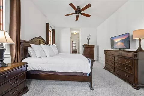 Bedroom - 80 Cottage Ln, Toccoa, GA 30577 photo 4 of 12