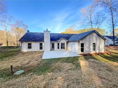 Exterior - 828 Bethany Estates Dr, Monroe, GA 30655 photo 2 of 2