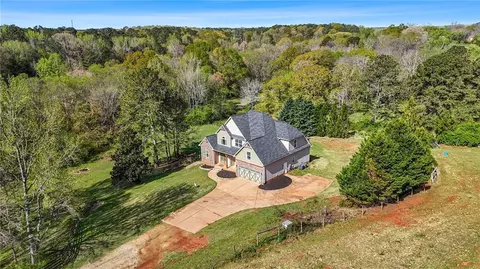 240 Indian Creek Rd, Locust Grove, GA 30248