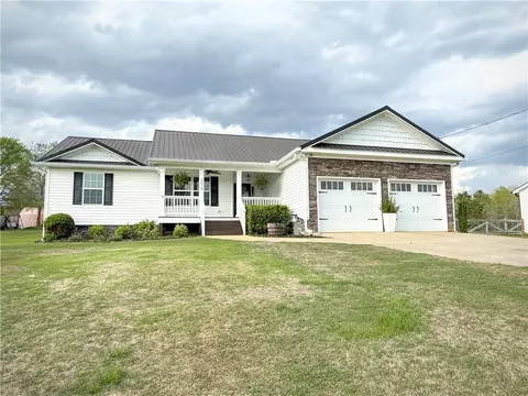 273 Crowe Springs Rd NW, Cartersville, GA 30121