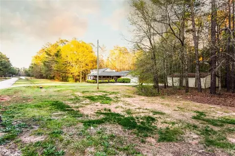 Exterior - 20 Riverbrooke Rd, Covington, GA 30016 photo 8 of 9