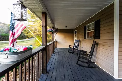 Exterior - 20 Riverbrooke Rd, Covington, GA 30016 photo 3 of 9