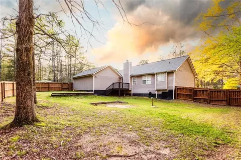 Exterior - 20 Riverbrooke Rd, Covington, GA 30016 photo 7 of 9