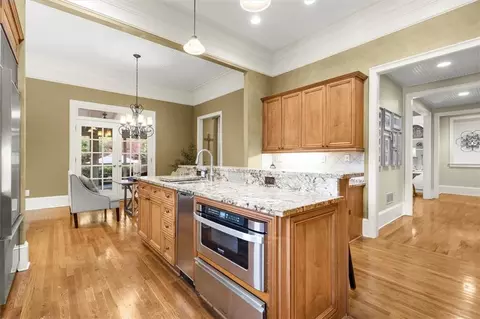 Kitchen - 3808 Saint Annes Ct, Duluth, GA 30096 photo 4 of 6