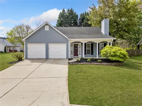 3227 Grove Trl, Acworth, GA 30101
