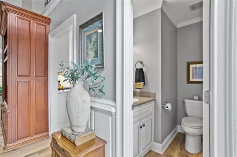 Entry Way - 2019 Windfield Dr, Monroe, GA 30655 photo 3 of 7