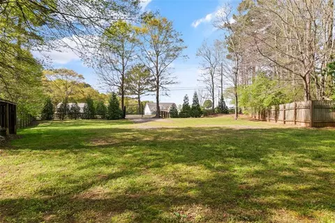 Exterior - 2019 Windfield Dr, Monroe, GA 30655 photo 8 of 17