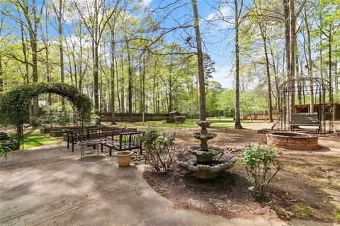 Exterior - 2019 Windfield Dr, Monroe, GA 30655 photo 7 of 17