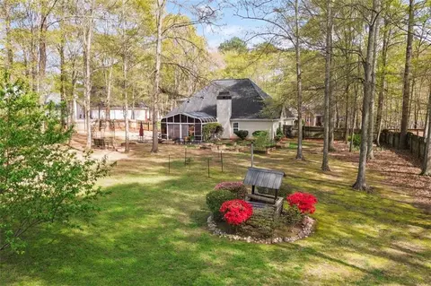 Exterior - 2019 Windfield Dr, Monroe, GA 30655 photo 9 of 17