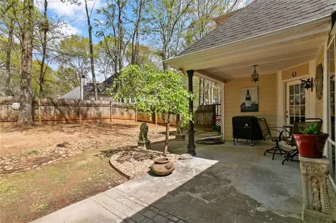 Exterior - 2019 Windfield Dr, Monroe, GA 30655 photo 3 of 17