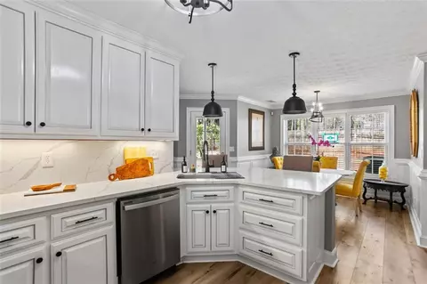 Kitchen - 2019 Windfield Dr, Monroe, GA 30655 photo 3 of 3
