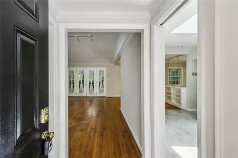 1323 Christmas Ln NE, Atlanta, GA 30329