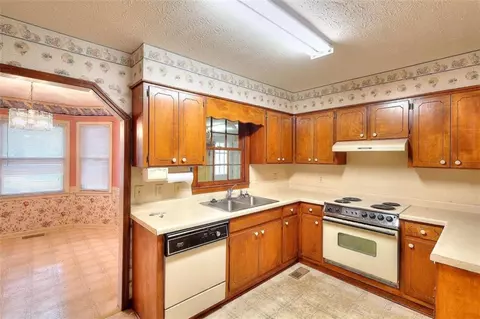 106 Baker St, Monroe, GA 30655 photo 16