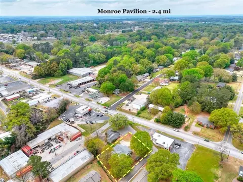 106 Baker St, Monroe, GA 30655 photo 2