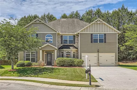 349 Pennant Ln, Fairburn, GA 30213