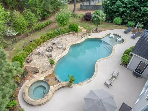 3541 Haddon Hall Dr, Buford, GA 30519 photo 5