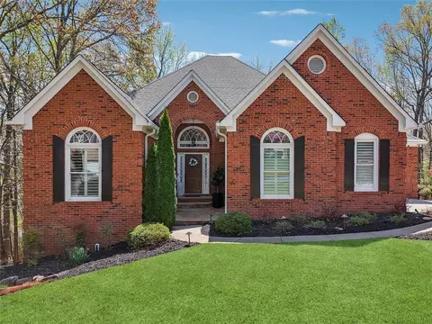 6060 Masters Club Dr, Suwanee, GA 30024