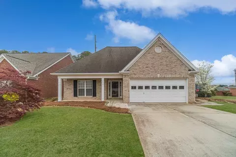 1170 Livery Cir, Lawrenceville, GA 30046