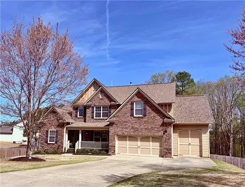 1654 Jasper Dr, Winder, GA 30680