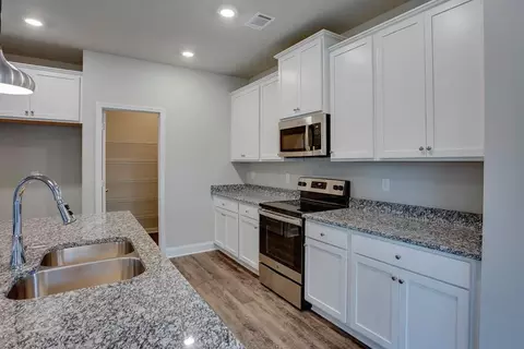 4265 Easter Lily Ave, Buford, GA 30519 photo 3