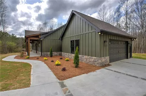 Exterior - 313 Morgan Rd, Temple, GA 30179 photo 5 of 7