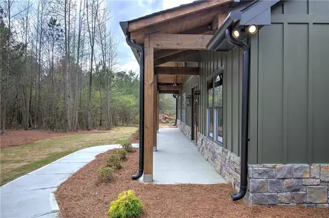 Exterior - 313 Morgan Rd, Temple, GA 30179 photo 6 of 7