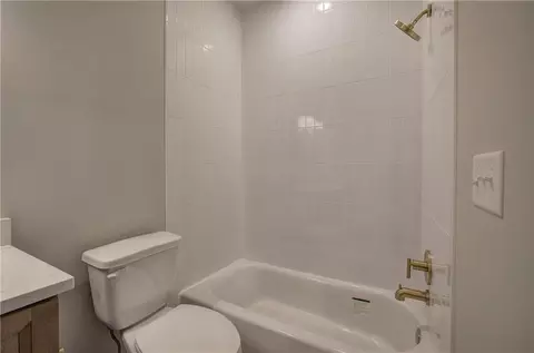 Bath - 313 Morgan Rd, Temple, GA 30179 photo 6 of 7